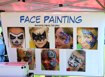 Celeb 2023 face painting sign